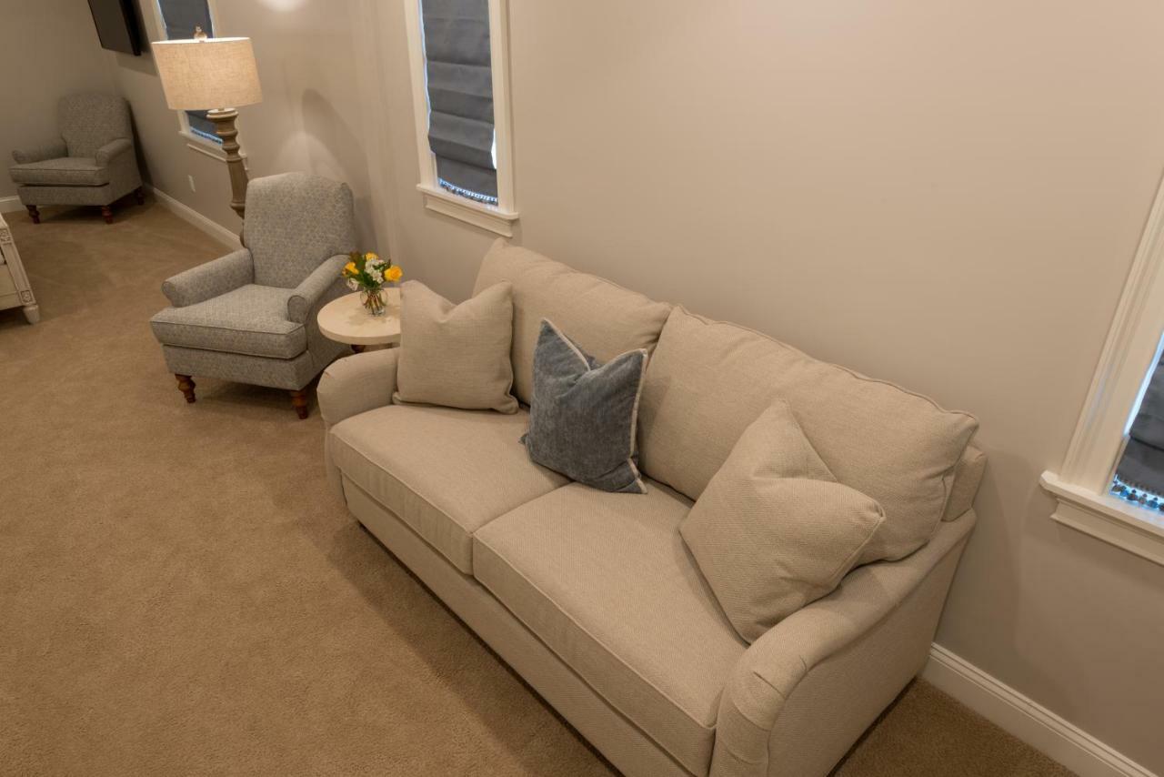 Serenity Inn Newport Luaran gambar